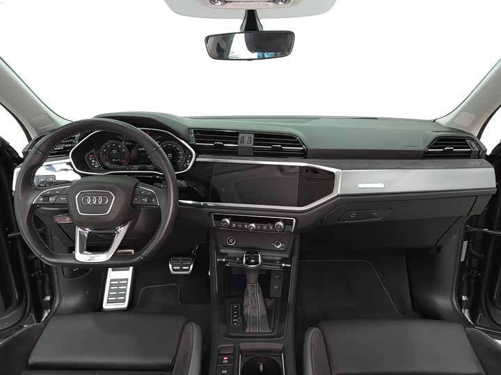 Фото 7 - Audi Q3 Sportback