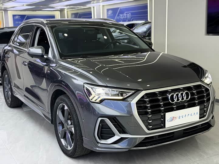 Фото 3 - Audi Q3