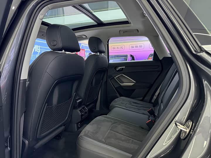 Фото 7 - Audi Q3