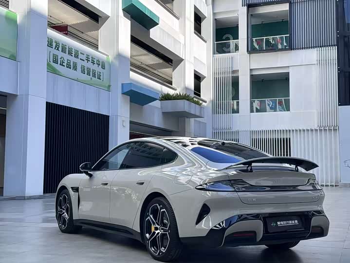 Фото 4 - Xiaomi SU7