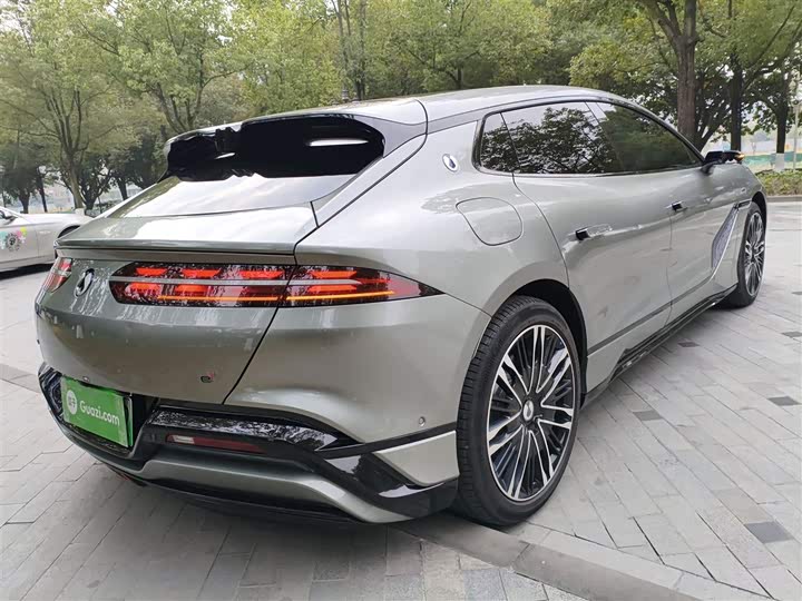 Фото 7 - Denza Z9GT