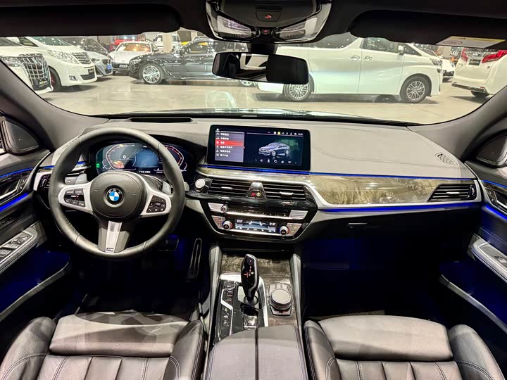 Фото 7 - BMW 6 Series GT