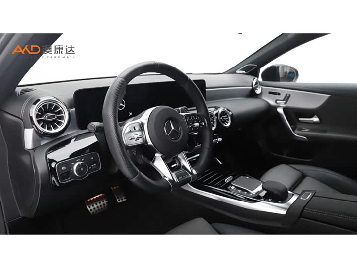 Фото 6 - Mercedes-Benz A-Class AMG