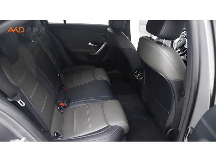 Фото 8 - Mercedes-Benz A-Class AMG