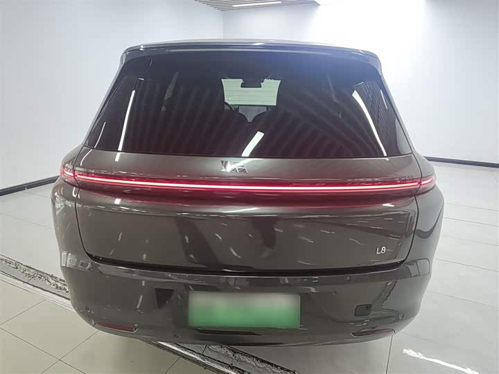 Фото 6 - LiXiang L8