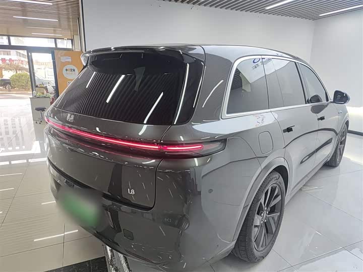 Фото 7 - LiXiang L8