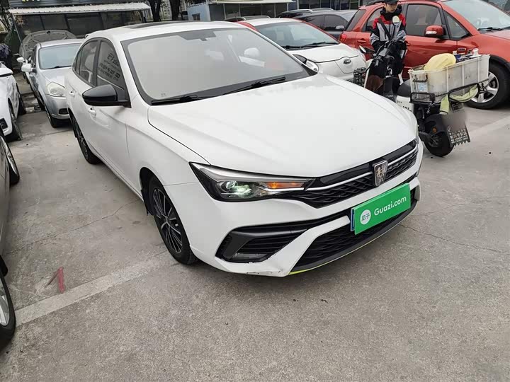 Фото 4 - Roewe i5