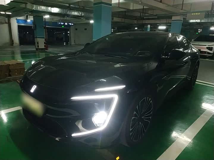 Фото 1 - Avatr 11