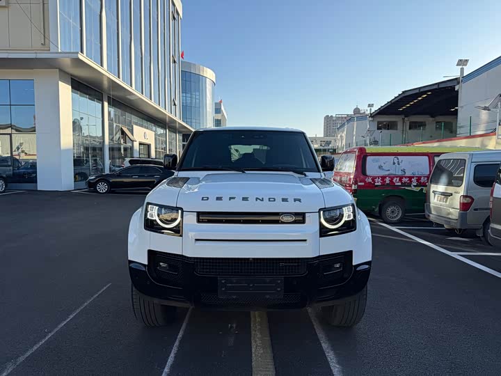Фото 1 - Land Rover Defender