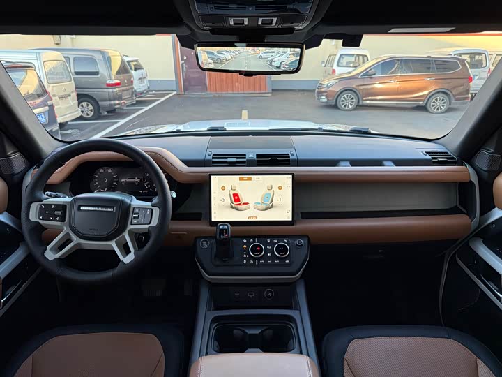 Фото 8 - Land Rover Defender