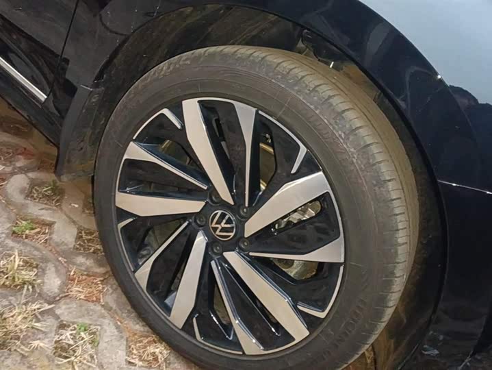 Фото 6 - Volkswagen Passat