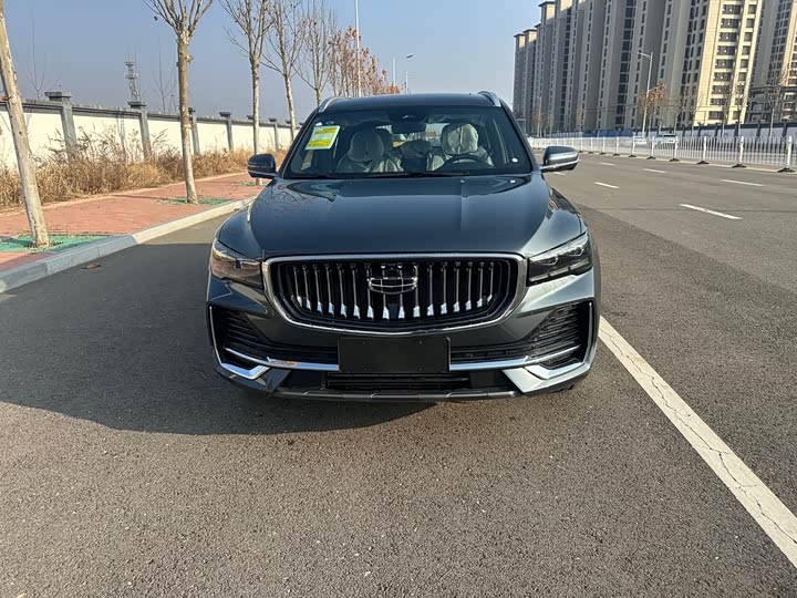 Фото 2 - Geely Monjaro