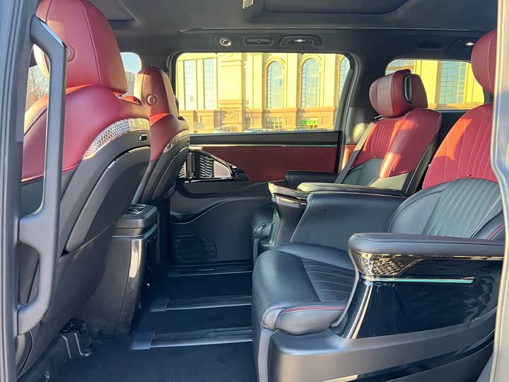 Фото 6 - GAC Trumpchi M8