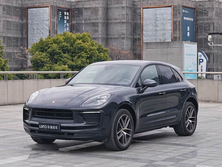 Фото 1 - Porsche Macan