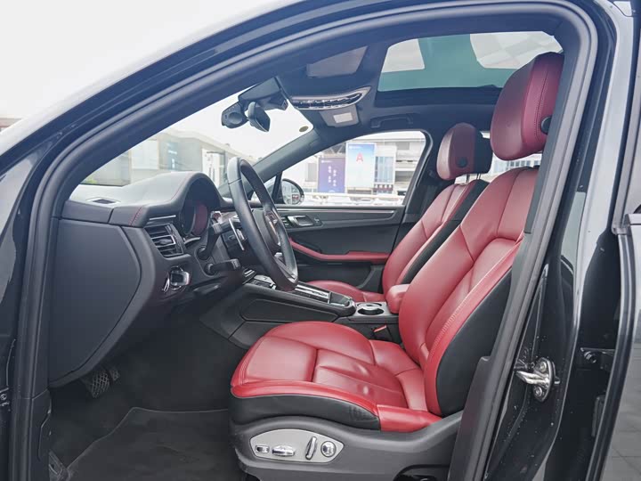 Фото 7 - Porsche Macan