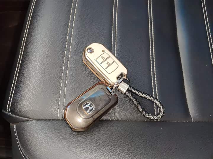 Фото 9 - Honda CR-V