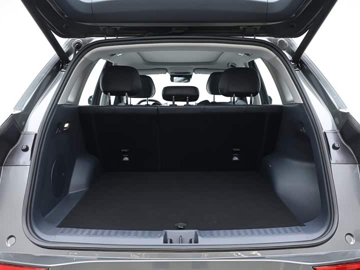 Фото 8 - Geely Galaxy E5