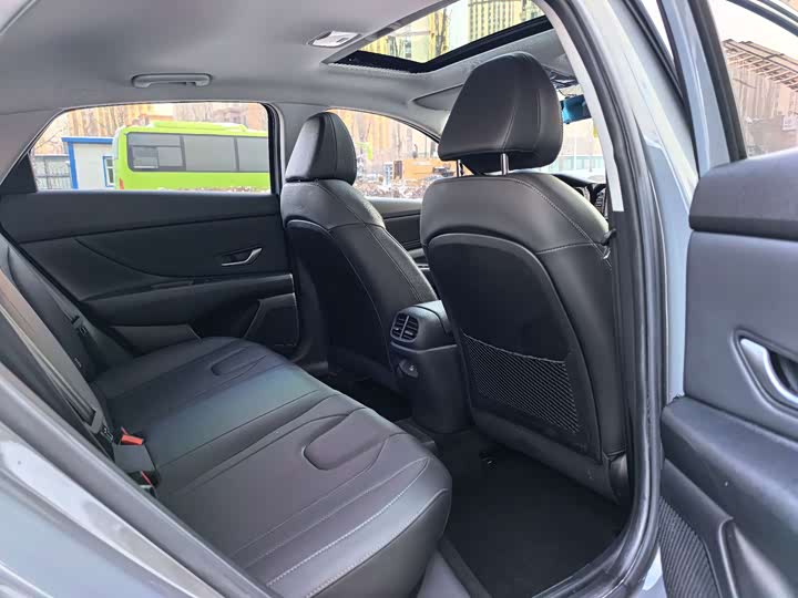 Фото 9 - Hyundai Elantra N line