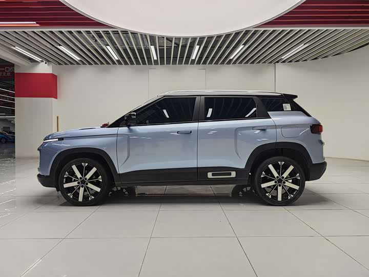 Фото 2 - Geely Icon