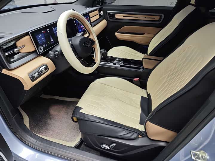 Фото 6 - Geely Icon