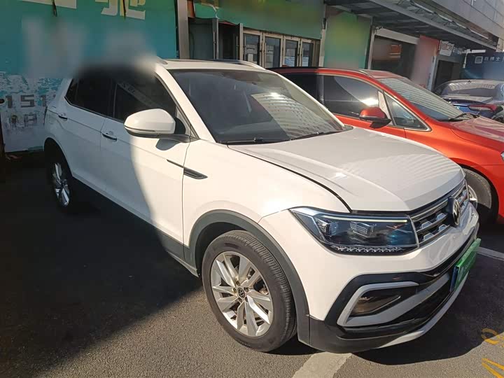 Фото 4 - Volkswagen T-Cross