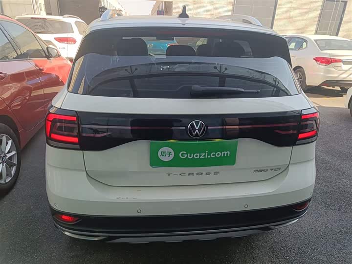 Фото 6 - Volkswagen T-Cross