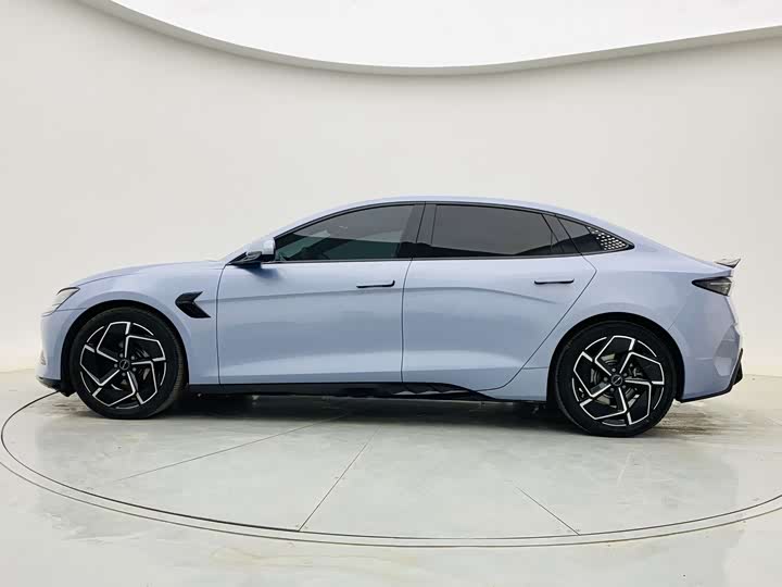 Фото 4 - BYD Seal