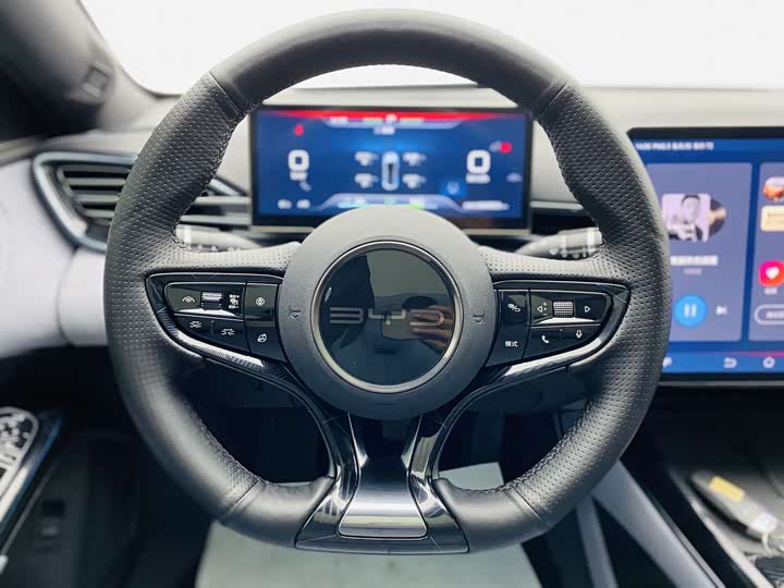 Фото 9 - BYD Seal