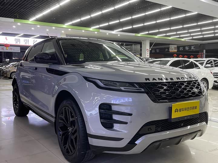 Фото 3 - Land Rover Range Rover Evoque L