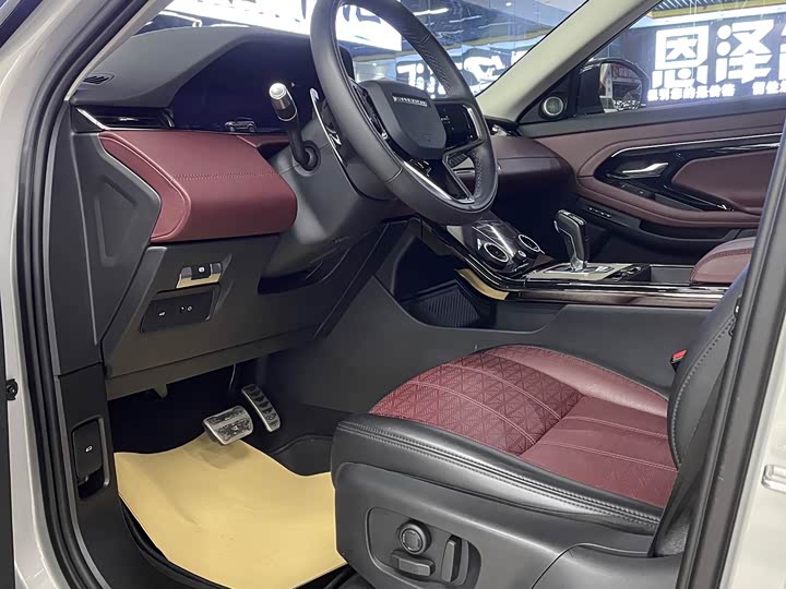 Фото 4 - Land Rover Range Rover Evoque L