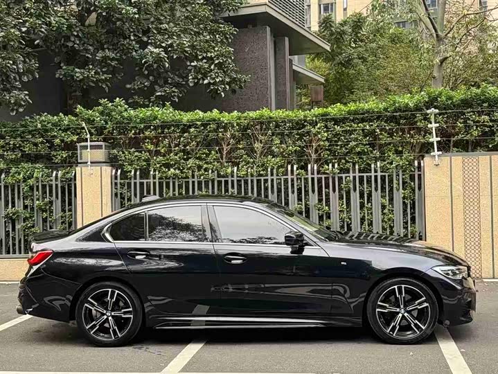 Фото 4 - BMW 3 Series