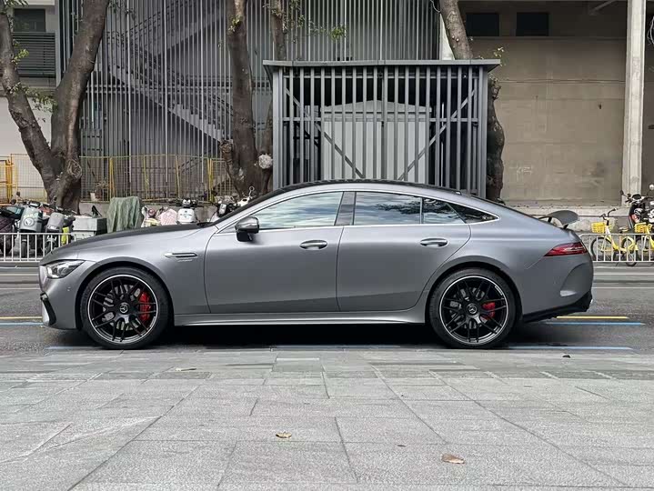Фото 3 - Mercedes-Benz AMG GT