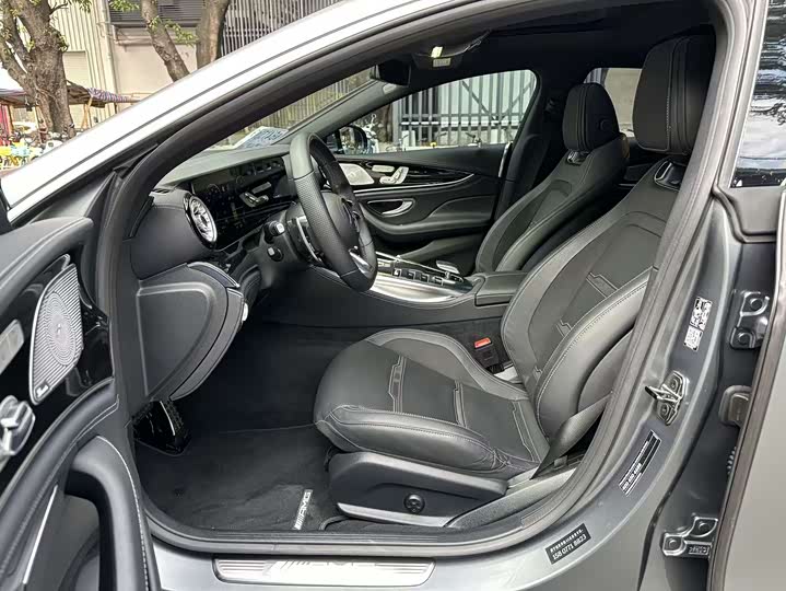 Фото 4 - Mercedes-Benz AMG GT