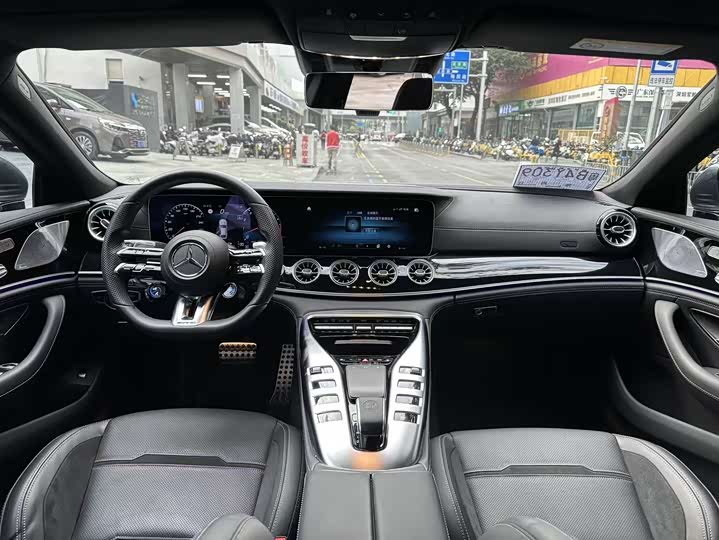 Фото 7 - Mercedes-Benz AMG GT