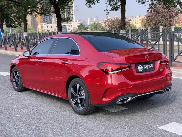 Фото 4 - Mercedes-Benz A-Class