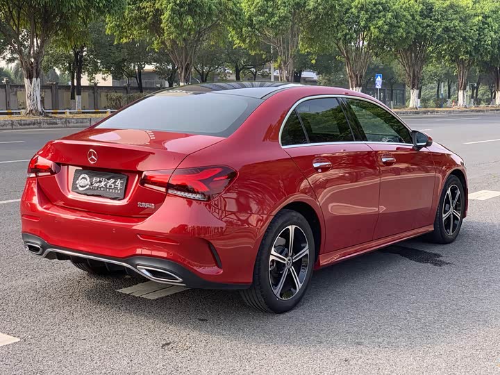 Фото 6 - Mercedes-Benz A-Class