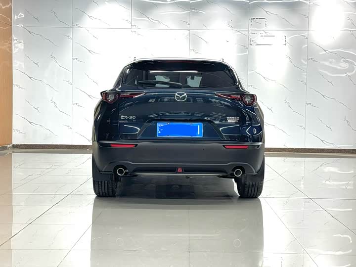 Фото 5 - Mazda CX-30