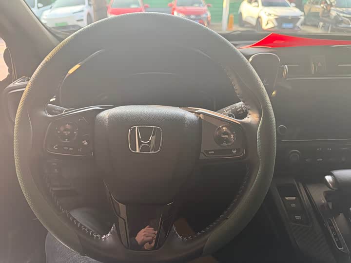 Фото 9 - Honda CR-V