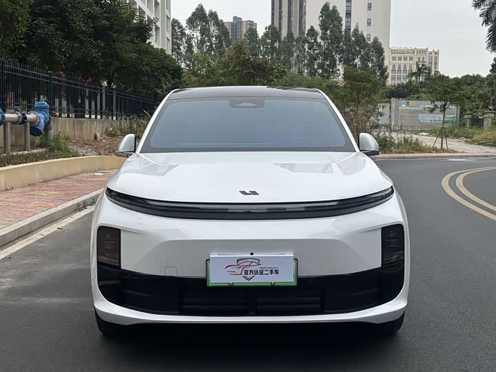 Фото 2 - LiXiang L6