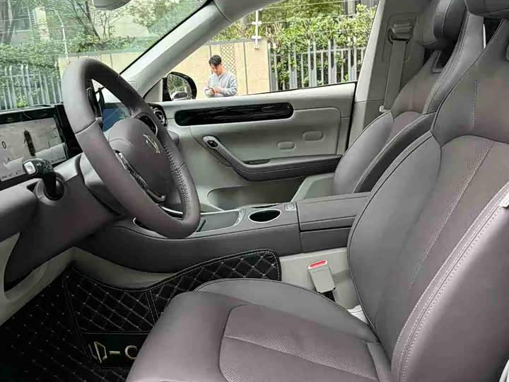 Фото 8 - Leapmotor C11