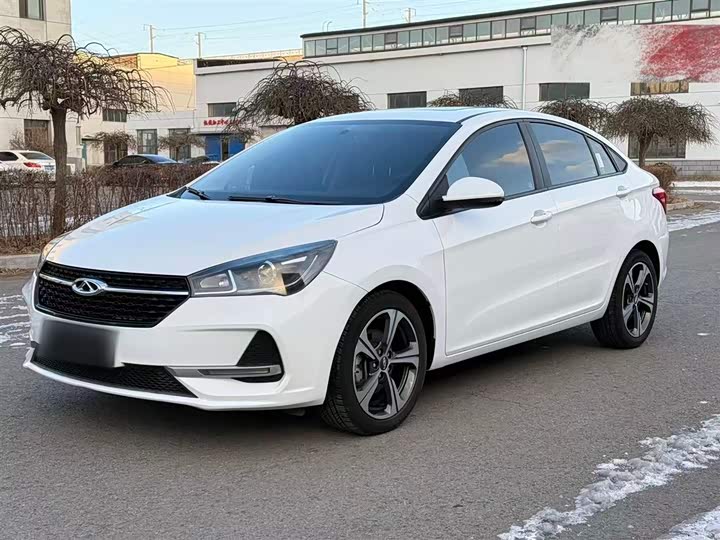 Фото 2 - Chery Arrizo 5