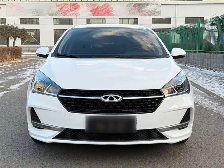 Фото 4 - Chery Arrizo 5