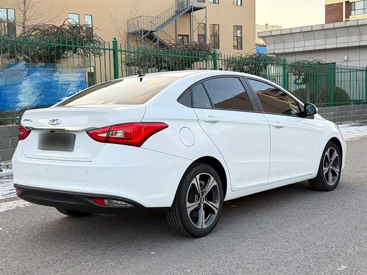 Фото 7 - Chery Arrizo 5