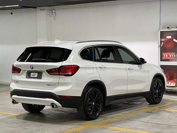 Фото 5 - BMW X1
