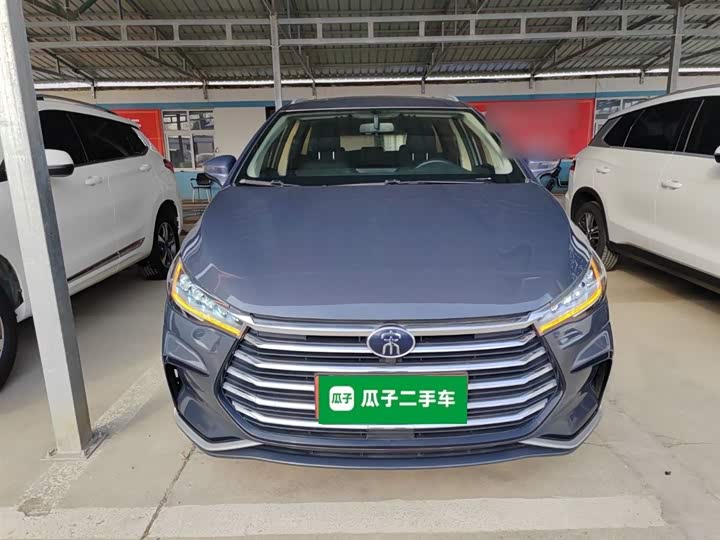 Фото 3 - BYD Song Max