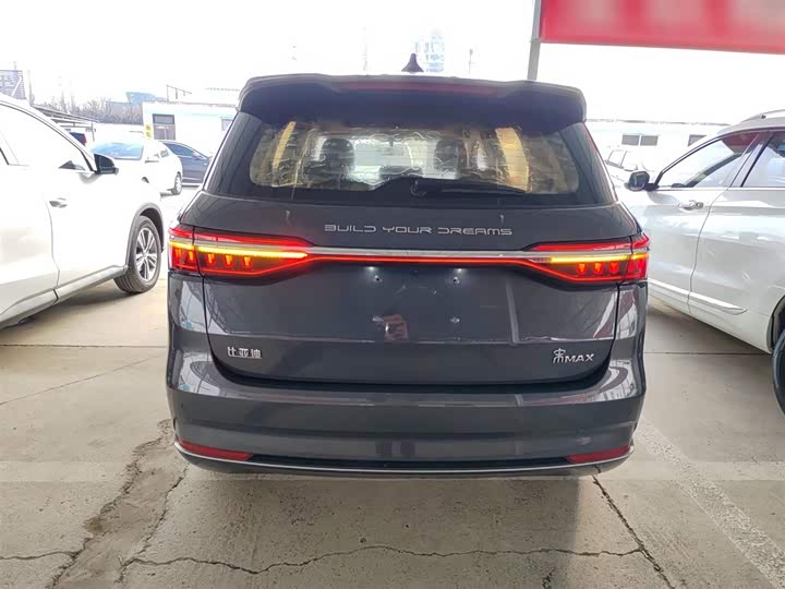 Фото 6 - BYD Song Max