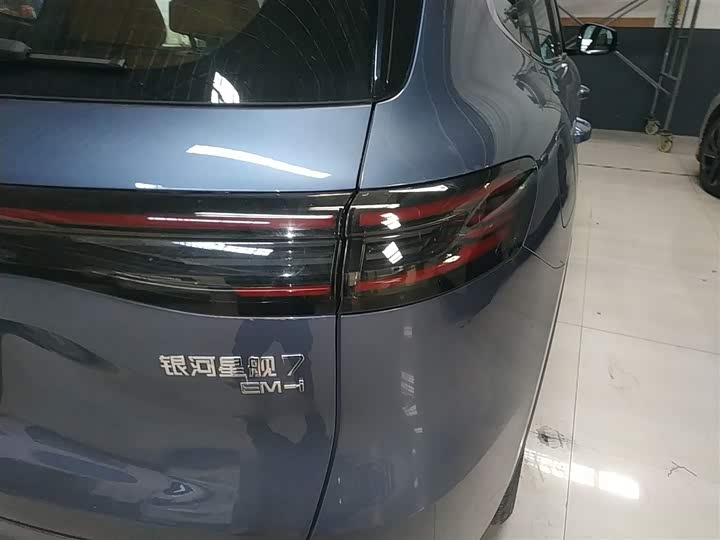 Фото 8 - Geely Galaxy Starship 7