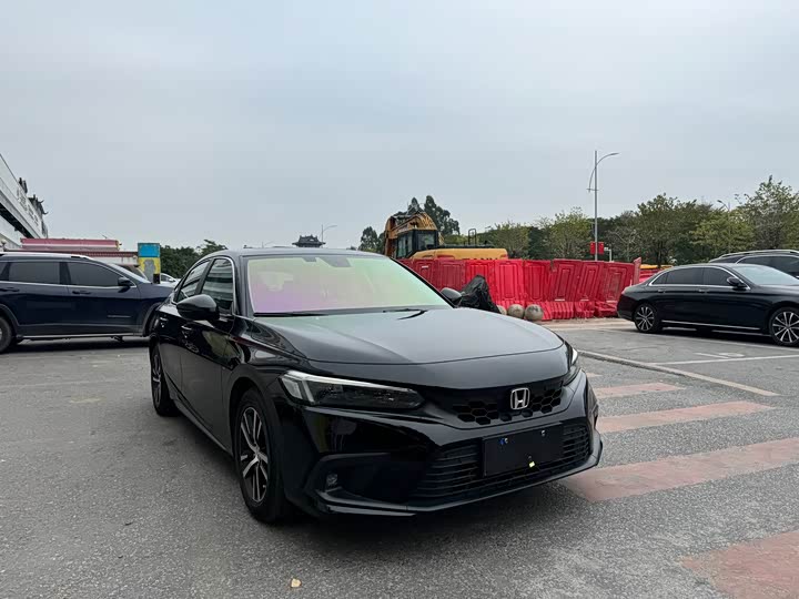 Фото 3 - Honda Civic