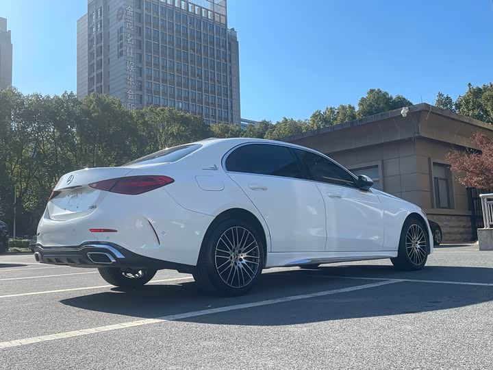 Фото 5 - Mercedes-Benz C-Class