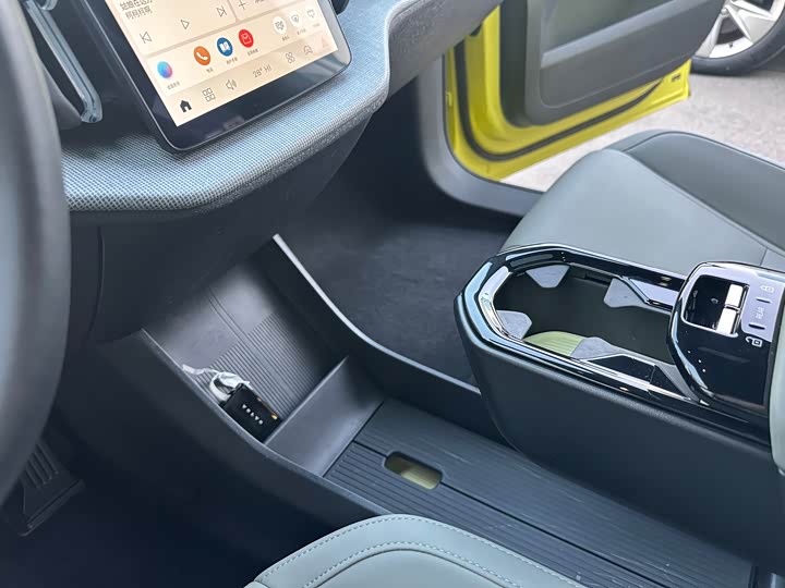 Фото 8 - Volvo EX30